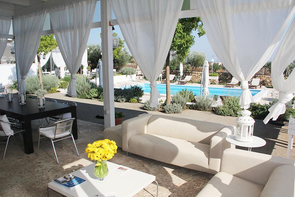 Relais Lali' Guest House Mottola Bagian luar foto