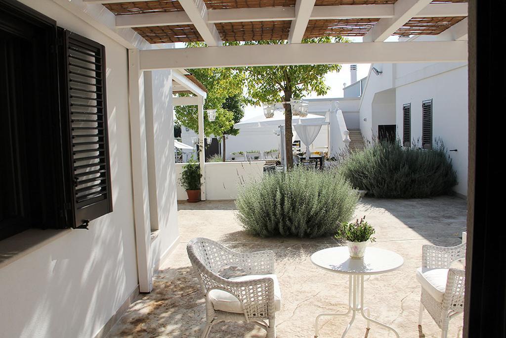 Relais Lali' Guest House Mottola Ruang foto