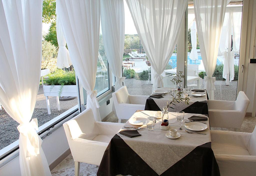 Relais Lali' Guest House Mottola Bagian luar foto