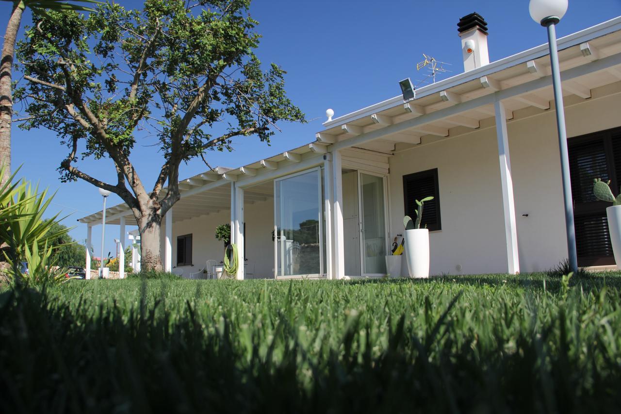 Relais Lali' Guest House Mottola Bagian luar foto