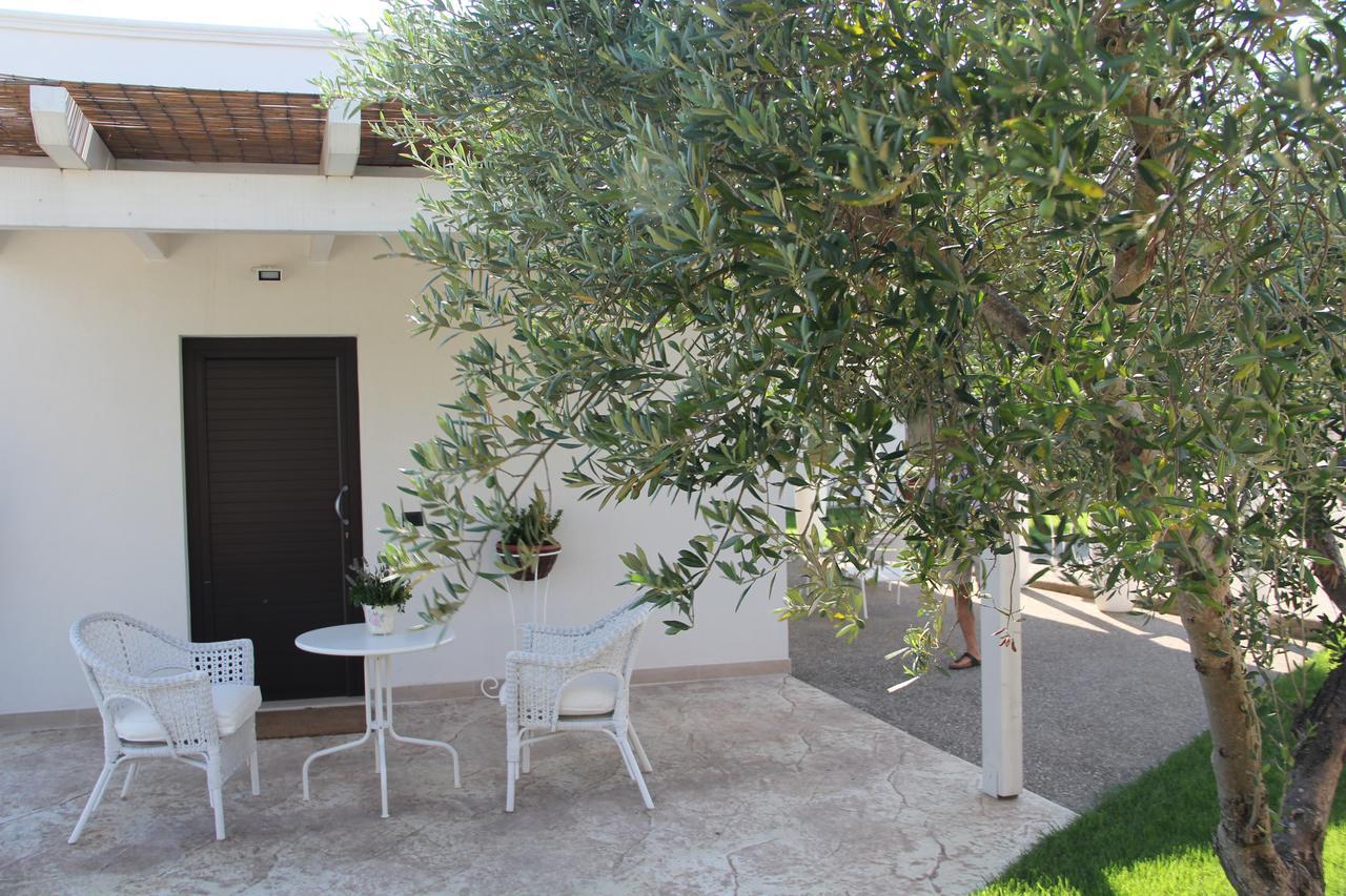 Relais Lali' Guest House Mottola Bagian luar foto
