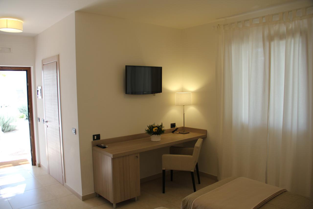 Relais Lali' Guest House Mottola Bagian luar foto
